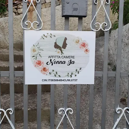 Pensión Nonna Ia 3*